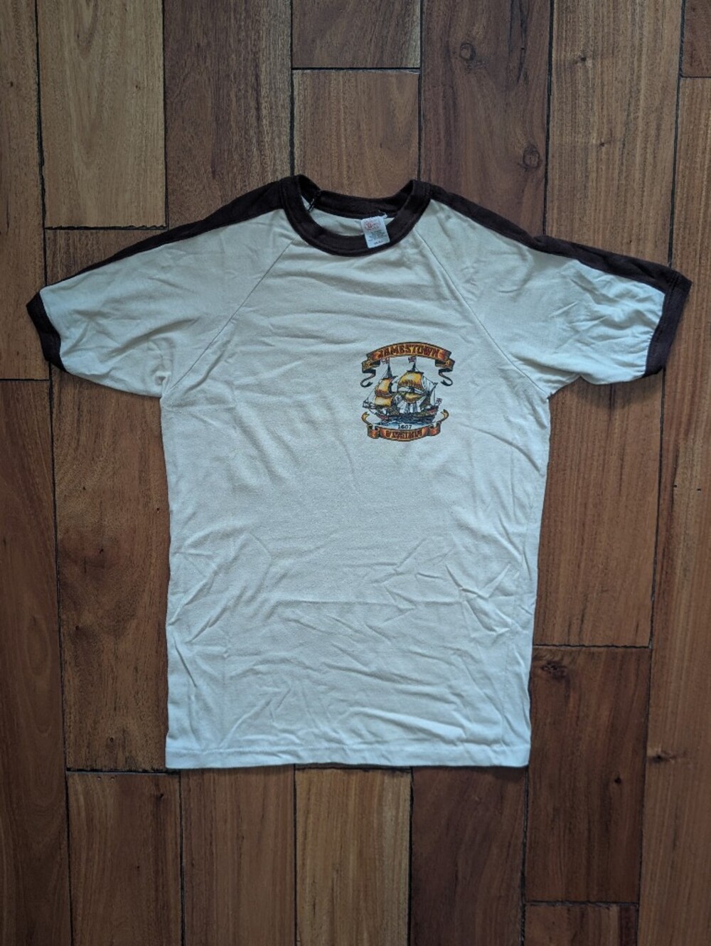 Jamestown Virginia Vintage Ringer T-shirt (S)